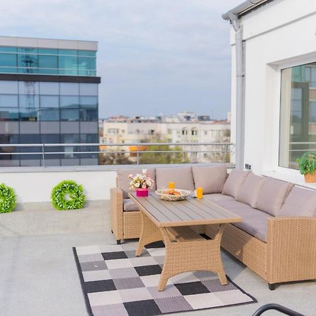 Penthouse With Huge Rooftop Terrace & City View Бухарест Экстерьер фото