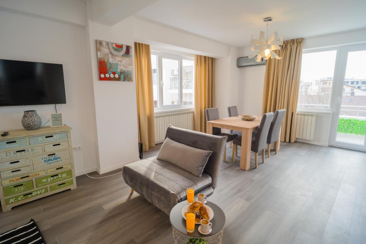 Penthouse With Huge Rooftop Terrace & City View Бухарест Экстерьер фото
