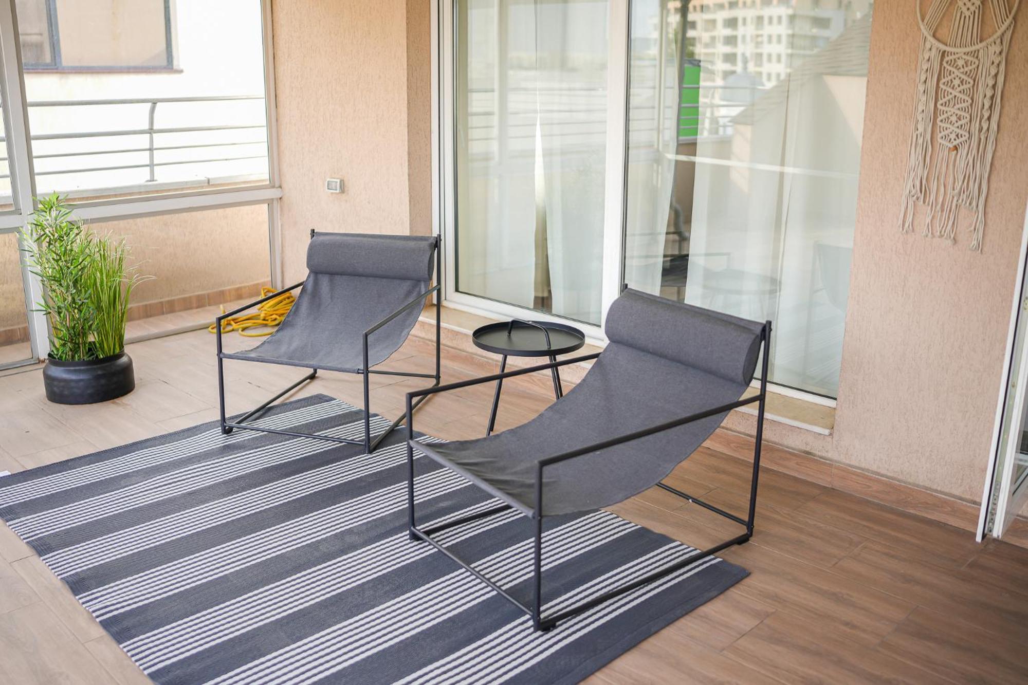 Penthouse With Huge Rooftop Terrace & City View Бухарест Экстерьер фото